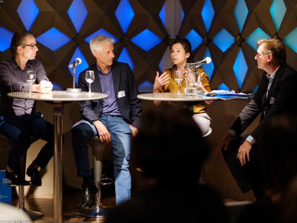 អត្ថន័យនៃមាតិកាឌីជីថលចំពោះសង្គម